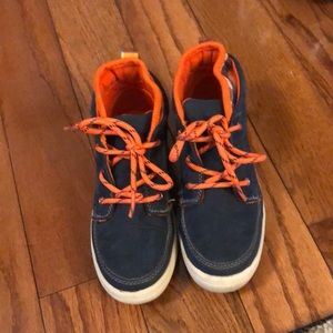 Oshkosh winter shoes